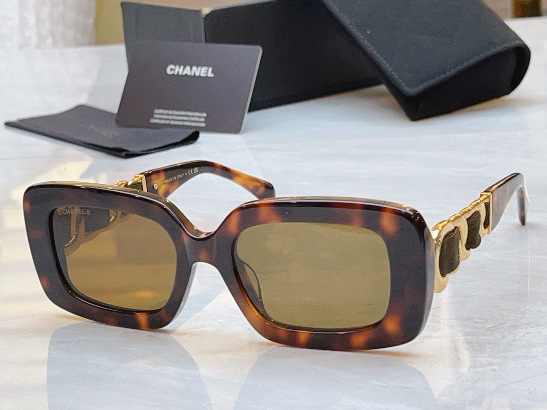 CC Sunglasses 63