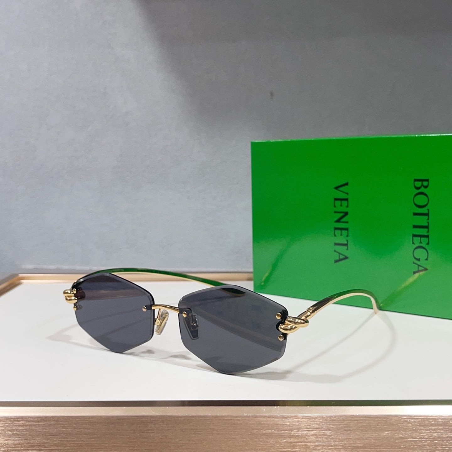 BV Sunglasses 148437