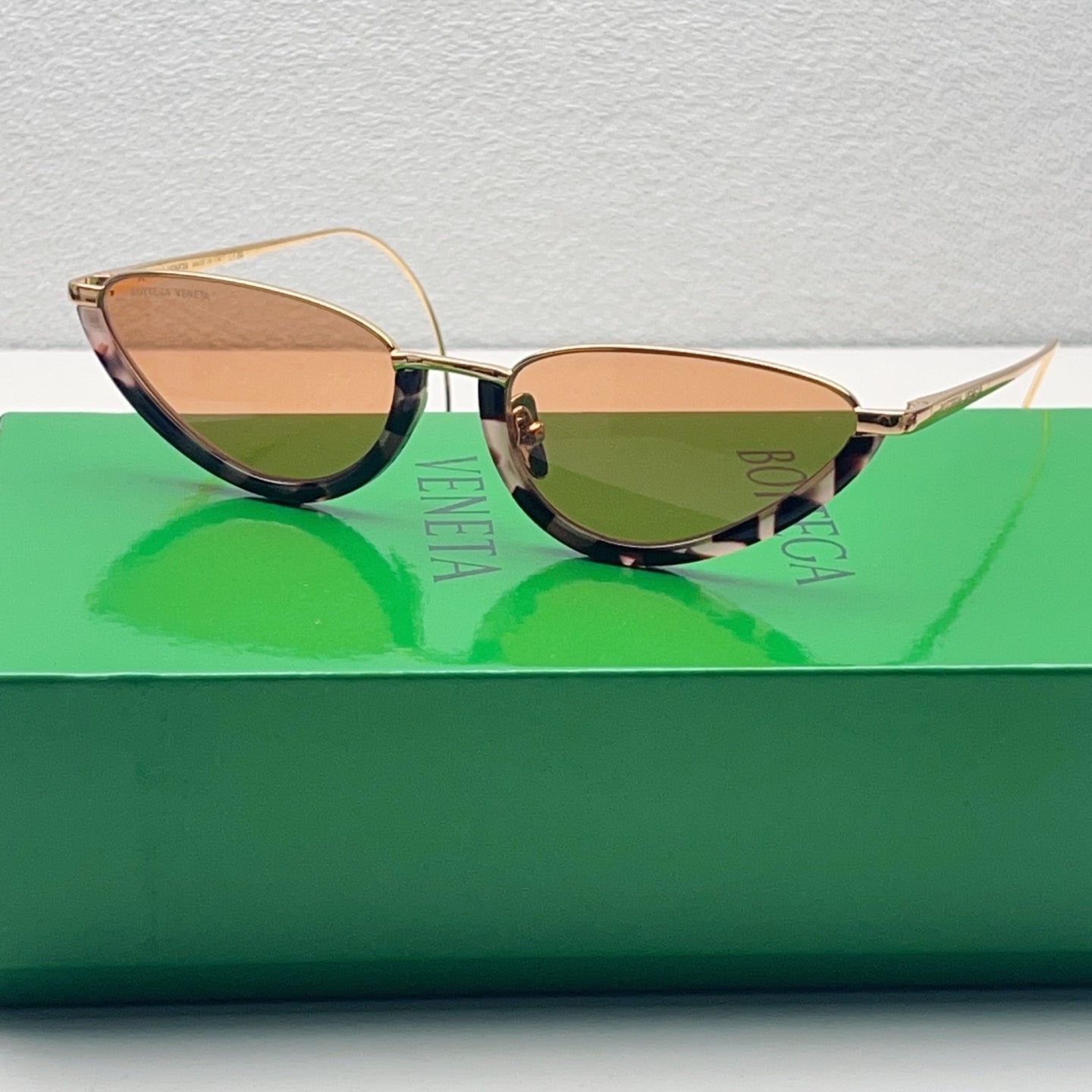 BV Sunglasses 130569