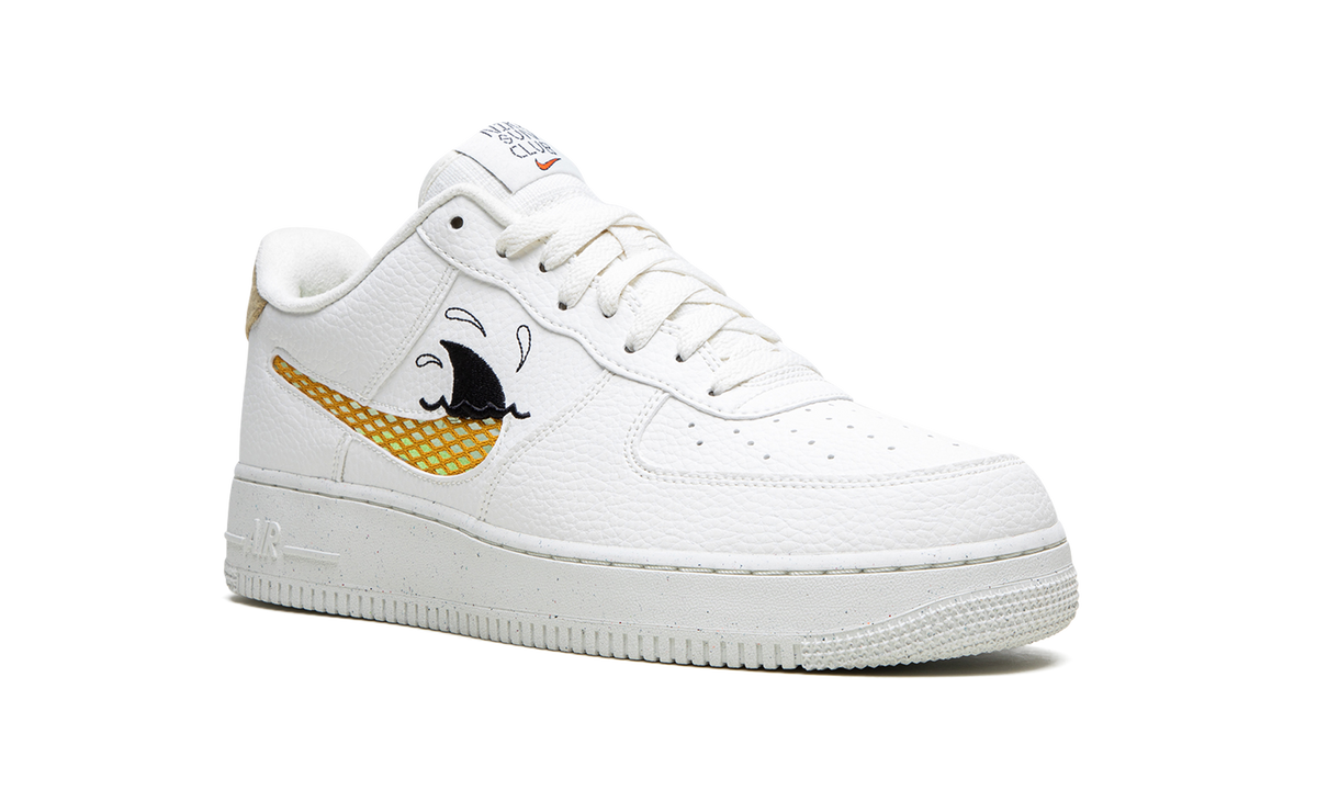 Air Force 1 '07 LV8 NN "Sun Club" DM0117 100